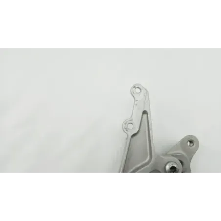 Platine avant droite SUZUKI GSXR 1000 2009 - 2011