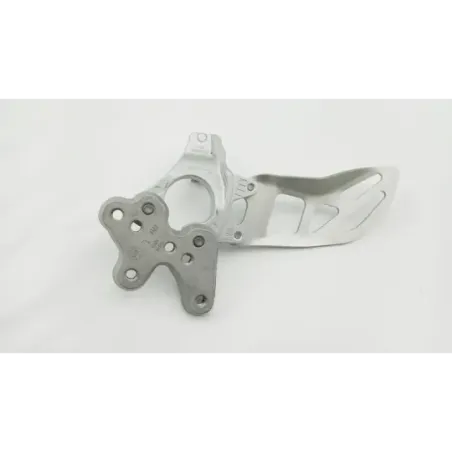 Platine avant gauche SUZUKI GSXR 1000 2009 - 2011