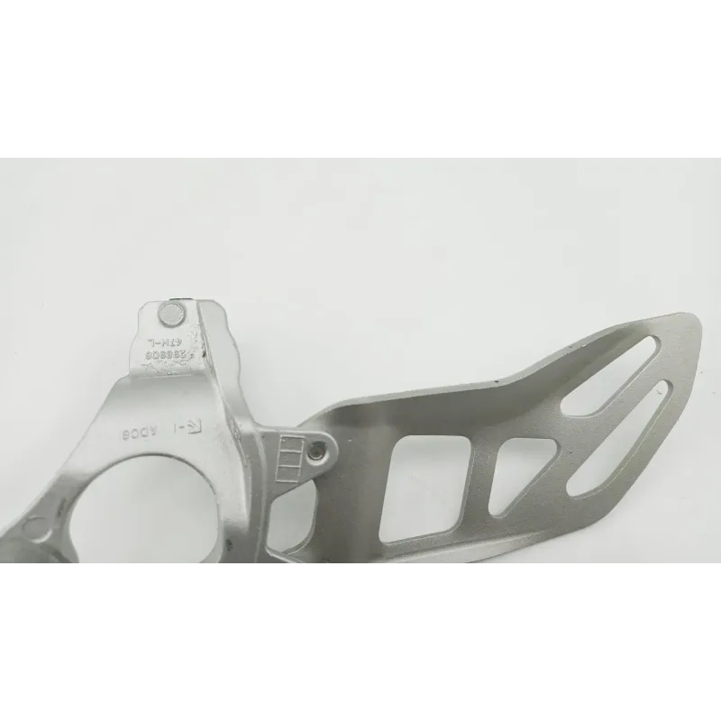 Platine avant gauche SUZUKI GSXR 1000 2009 - 2011