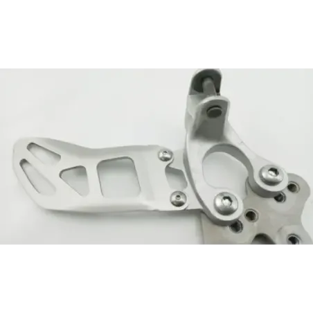 Platine avant gauche SUZUKI GSXR 1000 2009 - 2011
