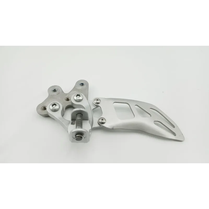 Platine avant gauche SUZUKI GSXR 1000 2009 - 2011