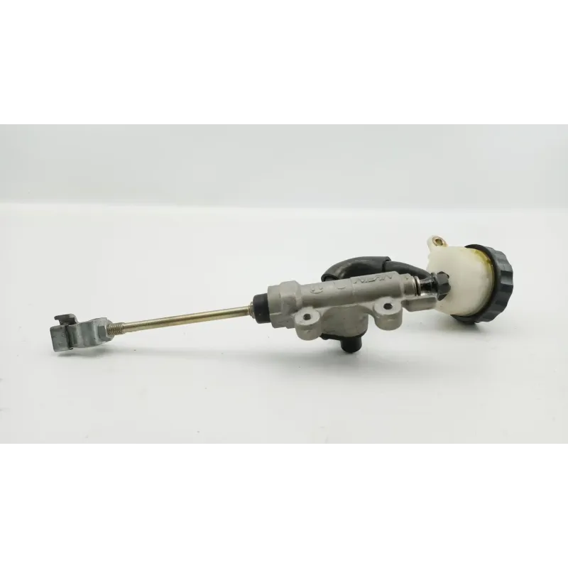 Maitre cylindre frein arriere HONDA XRV 750 AFRICA TWIN 2000 - 2003