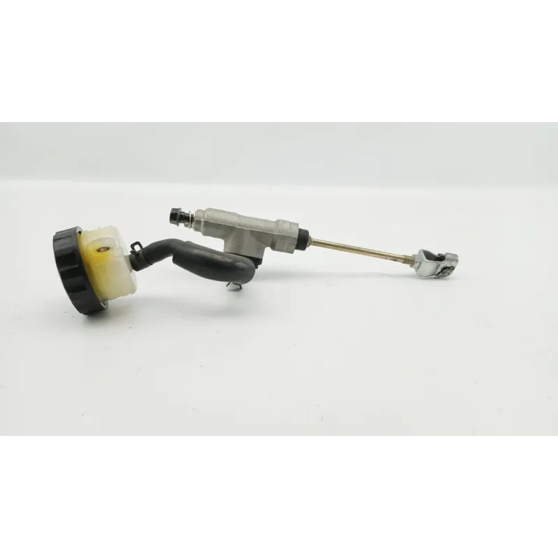 Maitre cylindre frein arriere HONDA XRV 750 AFRICA TWIN 2000 - 2003