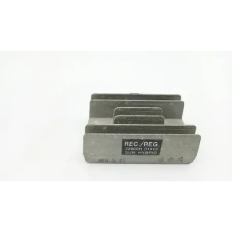 Regulateur charge batterie HYOSUNG GV 125 AQUILA 2000 - 2008