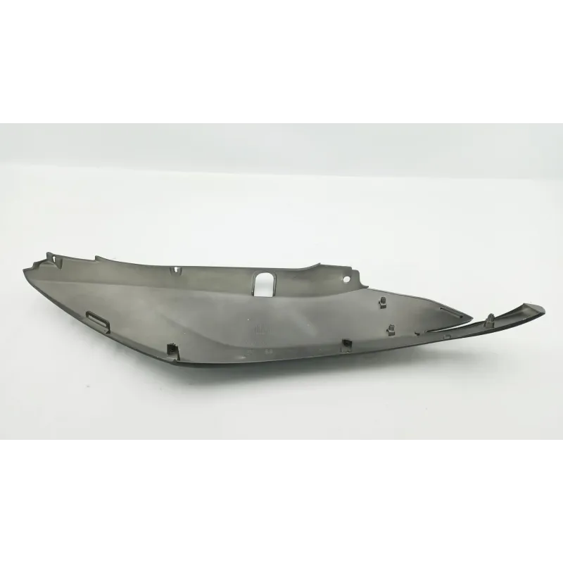 Coque arriere droit PEUGEOT METROPOLIS 400 ABS 2017 - 2020