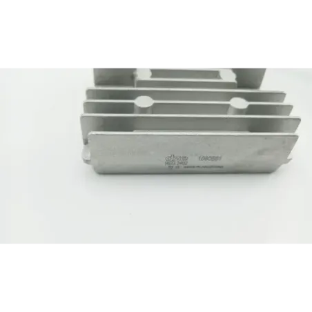 Regulateur charge batterie HONDA CBR 900 RR FIREBLADE 2002 - 2003