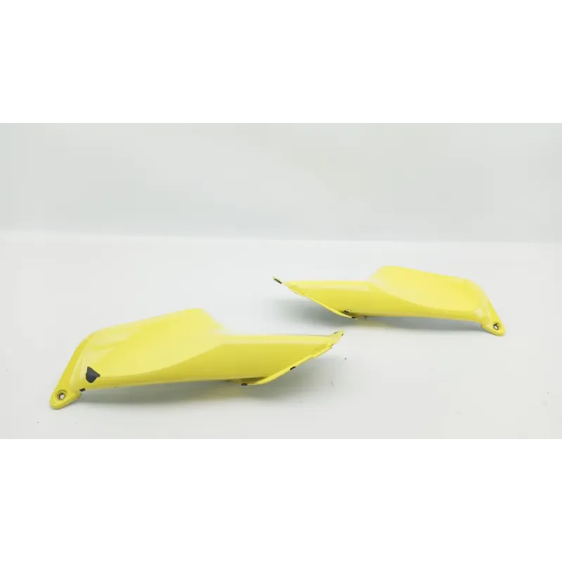 Habillage de cadre droit HONDA CBR 900 RR FIREBLADE 2002 - 2003