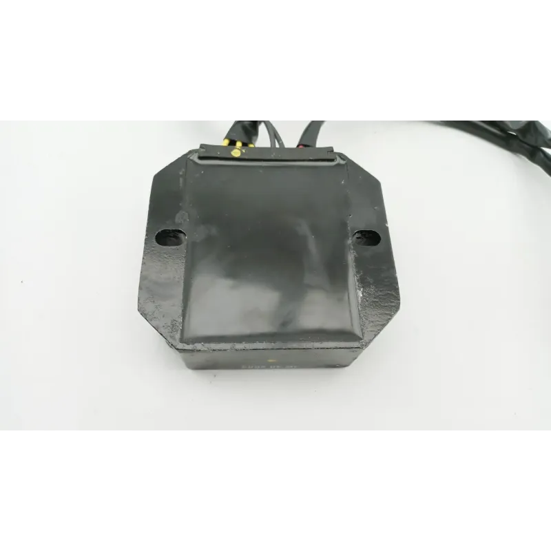Regulateur charge batterie HUSQVARNA VITPILEN 401 2020 - 2024