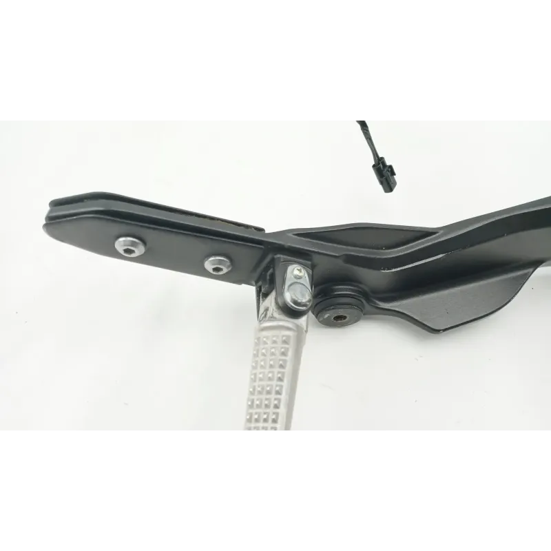 Platine avant droite HONDA CBR 600 F 2011 - 2013