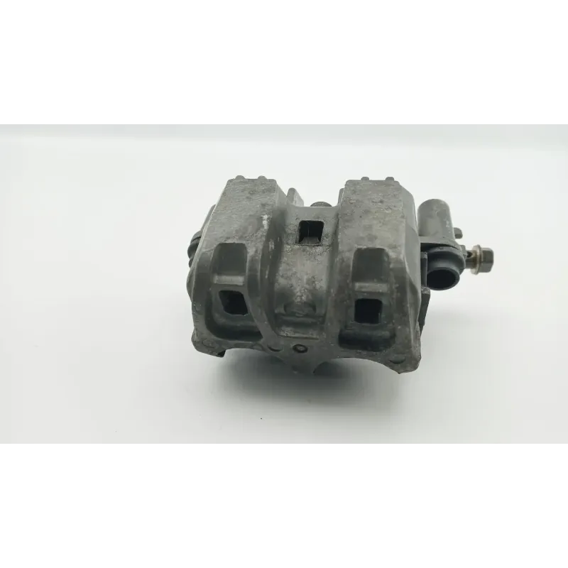 Etrier de frein avant HONDA CBX 400 1982 - 1985