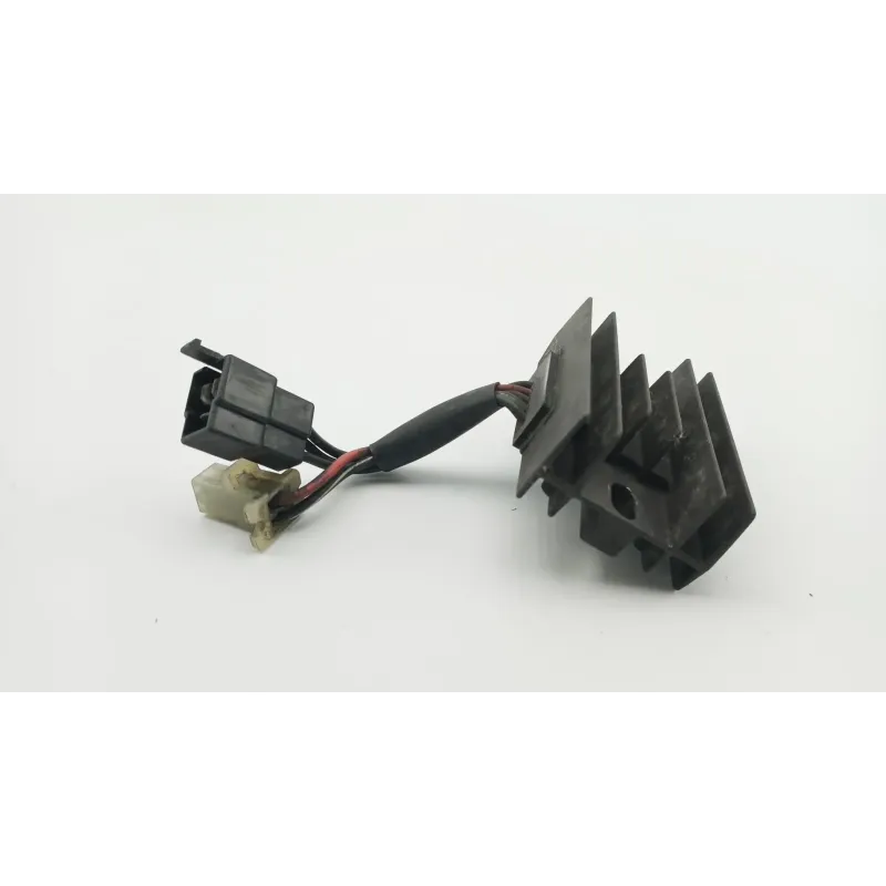 Regulateur charge batterie SUZUKI GZ 125 MARAUDER 1998 - 2000