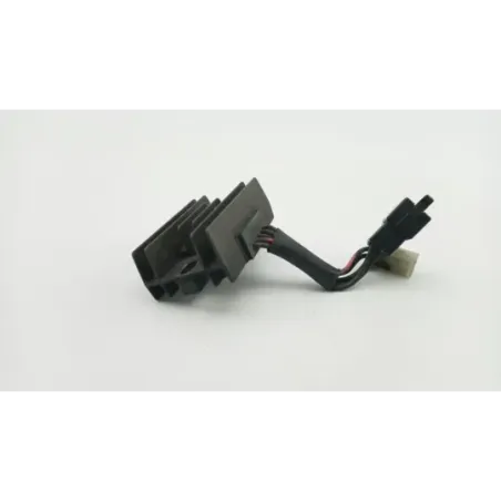 Regulateur charge batterie SUZUKI GZ 125 MARAUDER 1998 - 2000