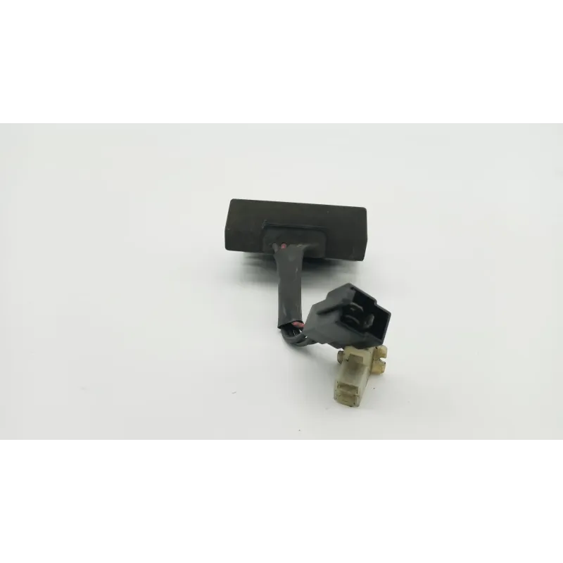 Regulateur charge batterie SUZUKI GZ 125 MARAUDER 1998 - 2000