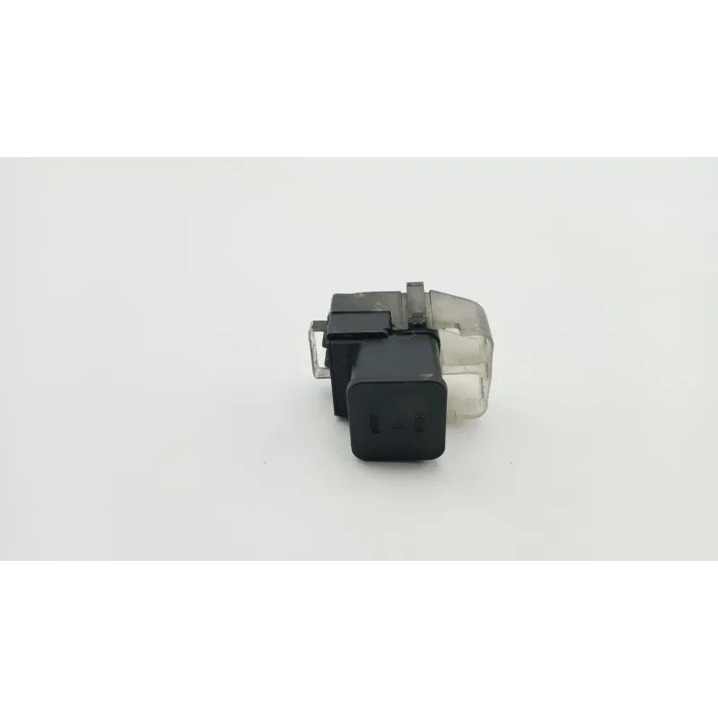 Relais de demarreur SUZUKI GZ 125 MARAUDER 1998 - 2000