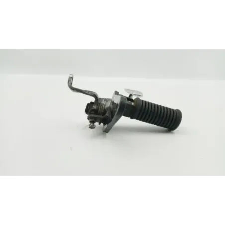 Platine avant droite SUZUKI GZ 125 MARAUDER 1998 - 2000