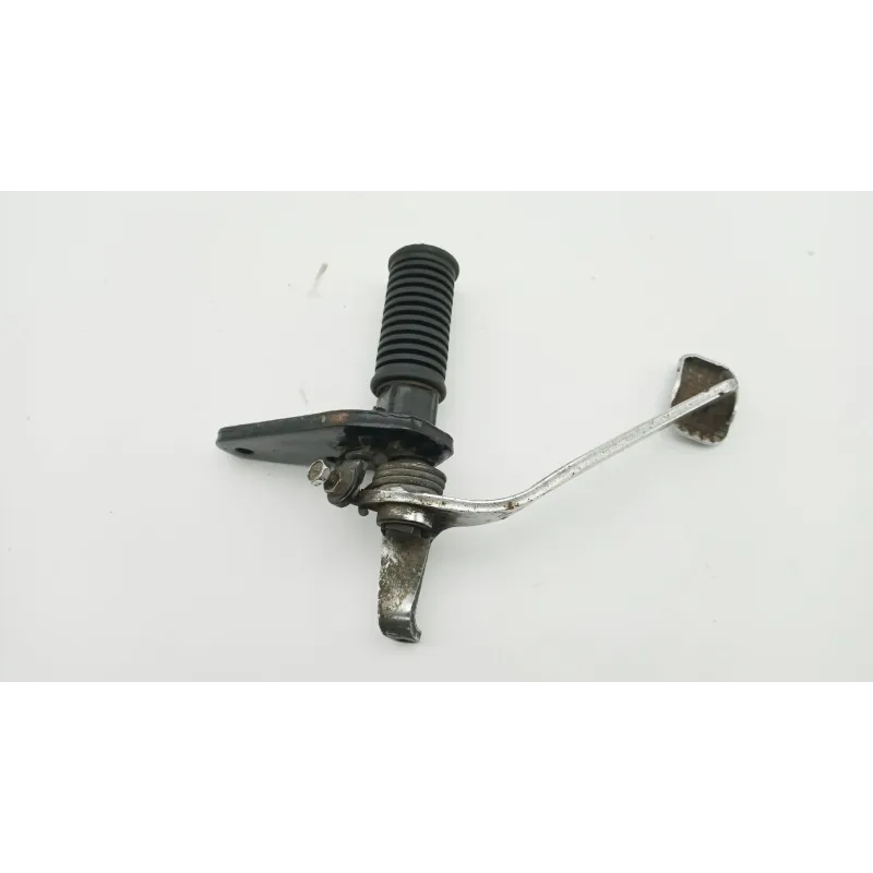 Platine avant droite SUZUKI GZ 125 MARAUDER 1998 - 2000