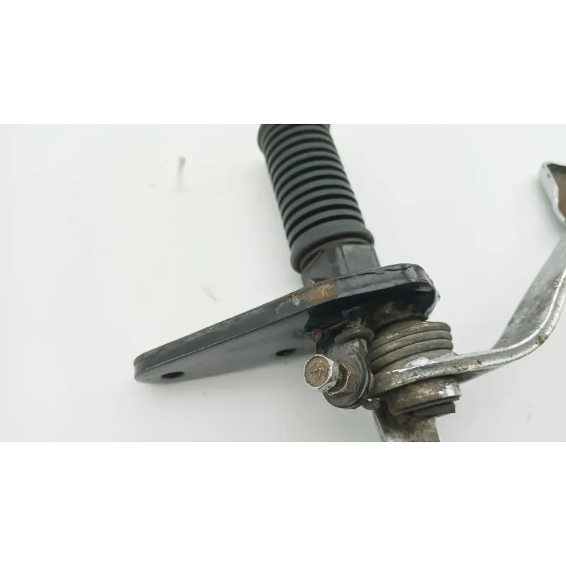 Platine avant droite SUZUKI GZ 125 MARAUDER 1998 - 2000