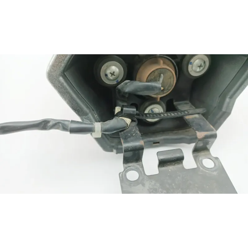 Feu arriere YAMAHA XJ6 600 2009 - 2016