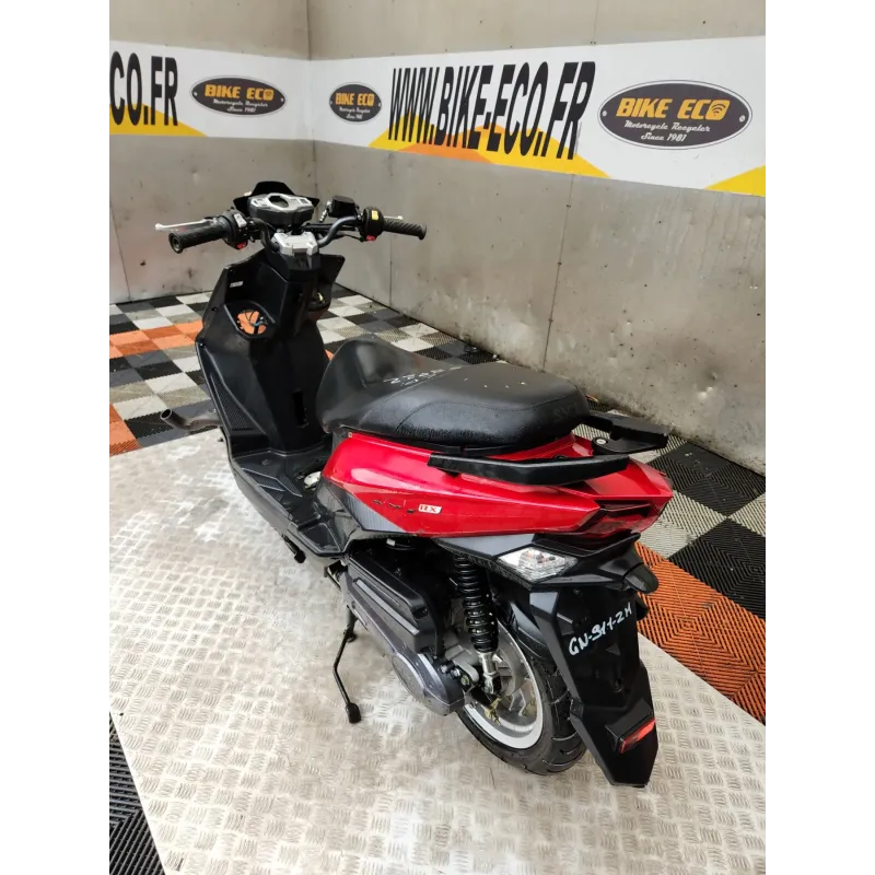 SYM JET 4