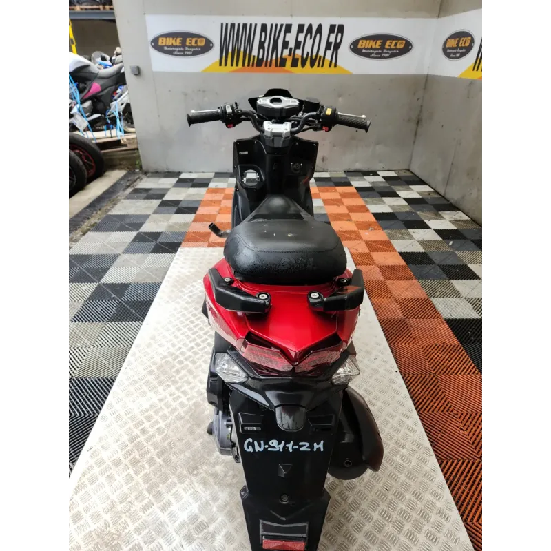 SYM JET 4
