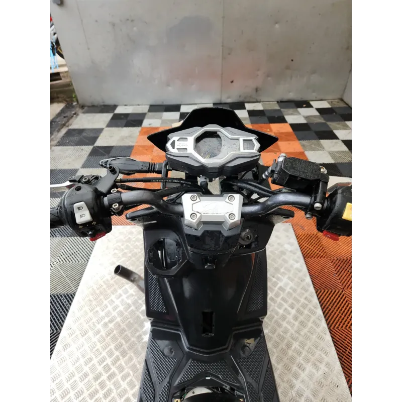 SYM JET 4