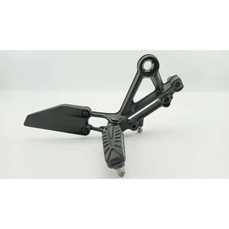 Platine avant droite KTM DUKE 125 ABS 2017 - 2023