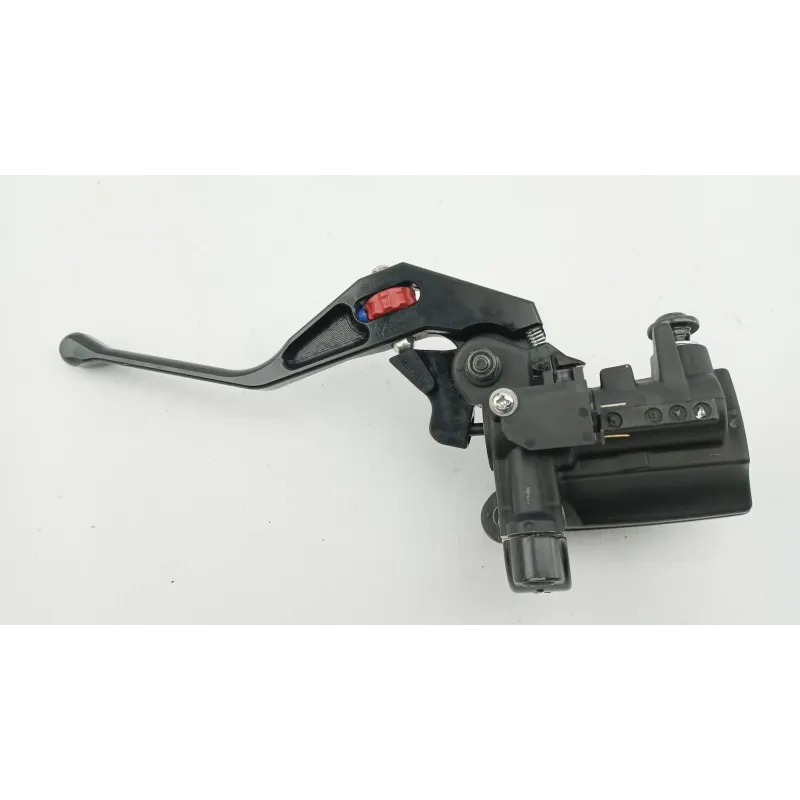 Maitre cylindre frein avant YAMAHA MT09 900 ABS 2017 - 2020