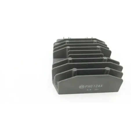 Regulateur charge batterie YAMAHA FZ1 1000 FAZER S 2006 - 2010