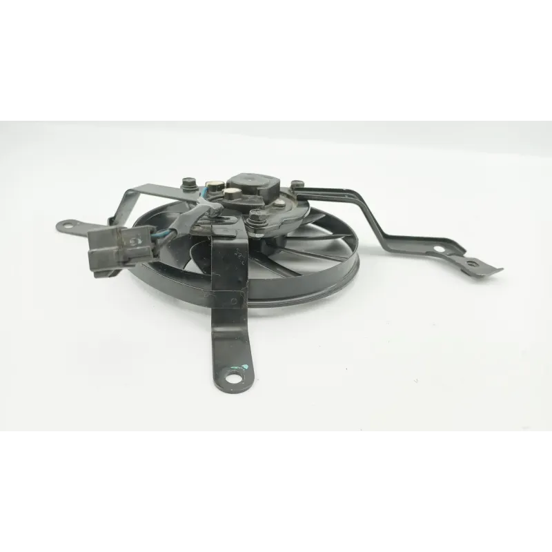 Ventilateur TRIUMPH STREET TRIPLE 675 R ABS 2013 - 2016