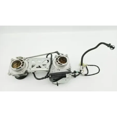 Rampe d'injection DUCATI MONSTER 821 ABS 2014 - 2017