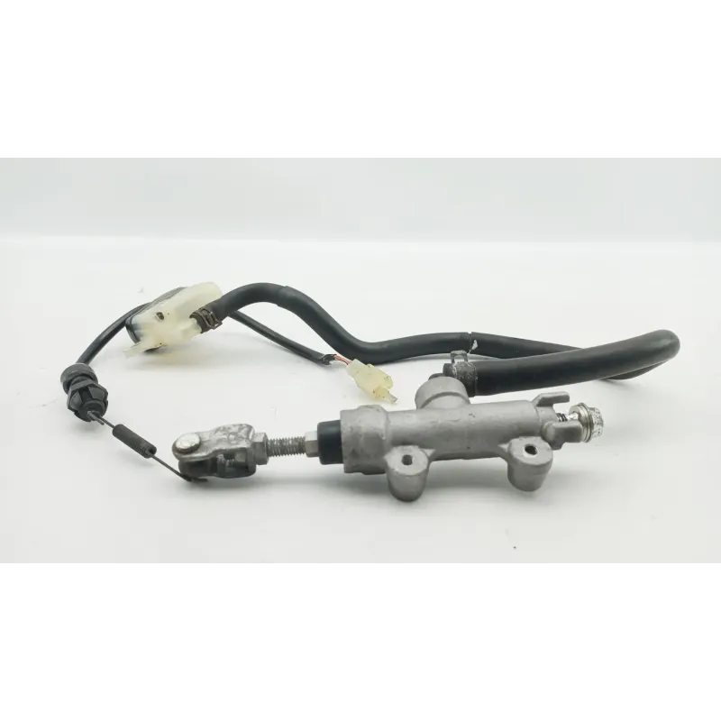 Maitre cylindre frein arriere SUZUKI GSX 1300 BKING 2007 - 2011
