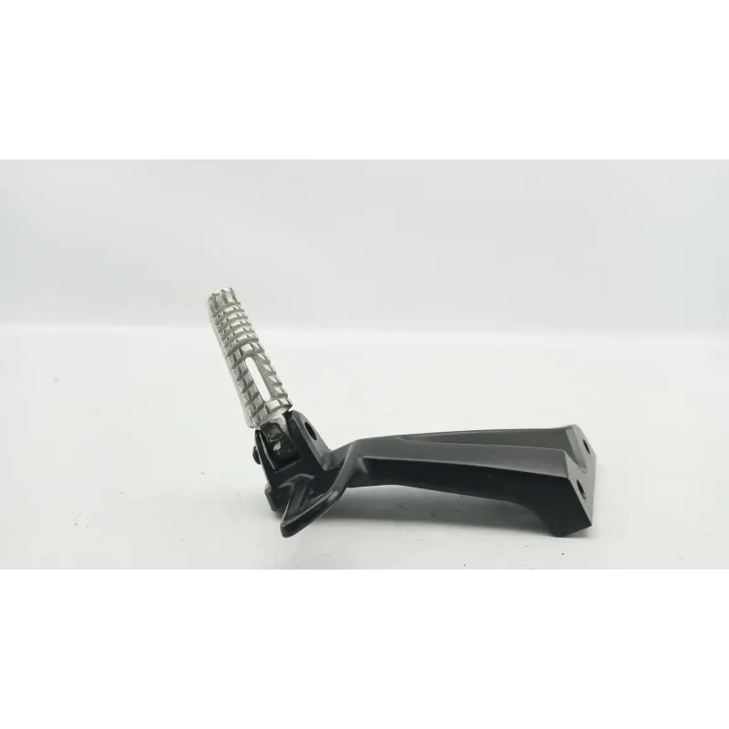 Platine arriere gauche SUZUKI GSX 1300 BKING 2007 - 2011