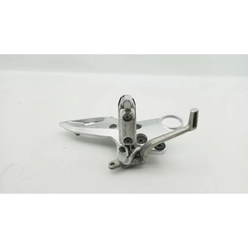 Platine avant droite SUZUKI GSX 1300 BKING 2007 - 2011