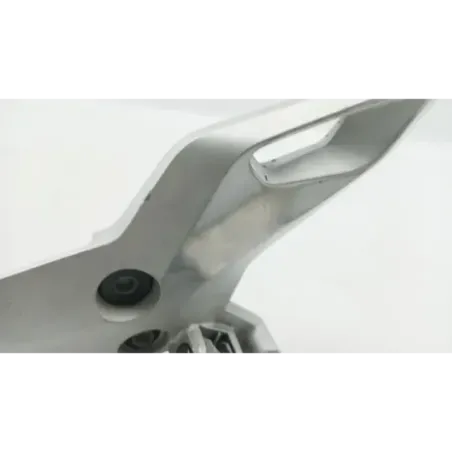 Platine avant gauche SUZUKI GSX 1300 BKING 2007 - 2011