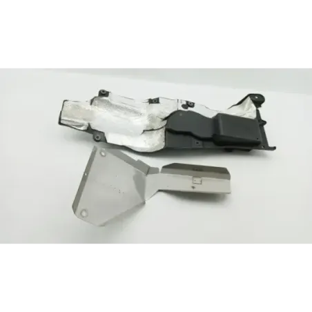 Passage de roue SUZUKI GSX 1300 BKING 2007 - 2011