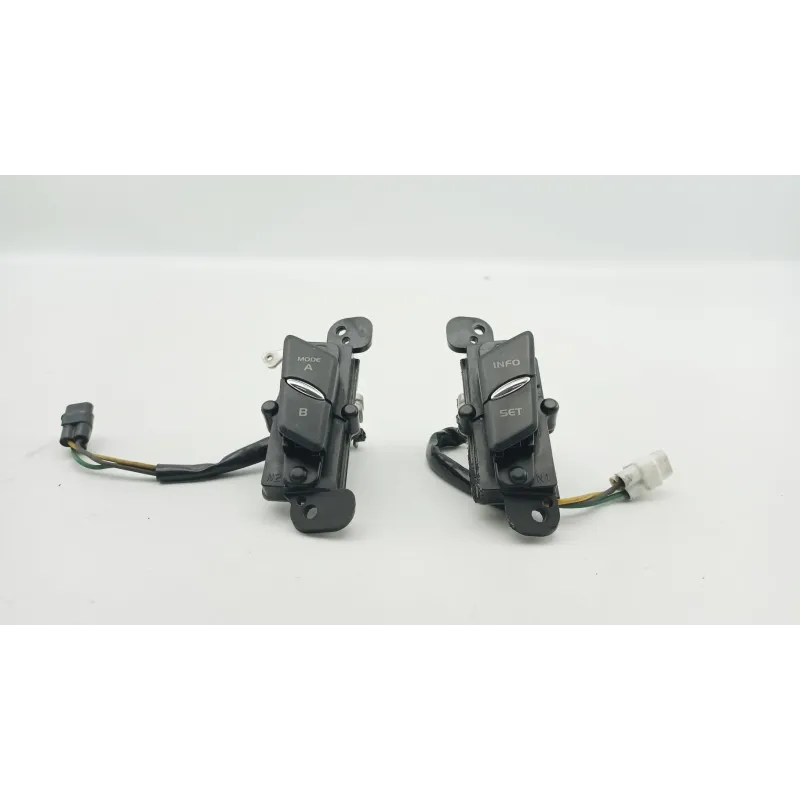 Relais boitier electrique SUZUKI GSX 1300 BKING 2007 - 2011