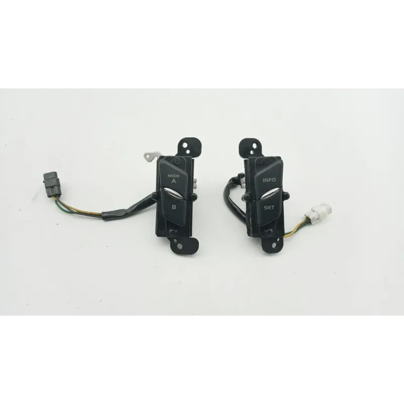 Relais boitier electrique SUZUKI GSX 1300 BKING 2007 - 2011