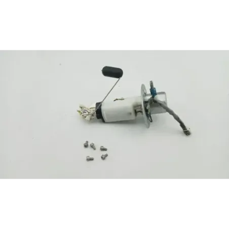 Pompe a essence SUZUKI GSX 1300 BKING 2007 - 2011