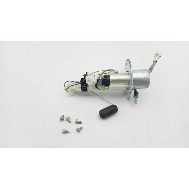 Pompe a essence SUZUKI GSX 1300 BKING 2007 - 2011
