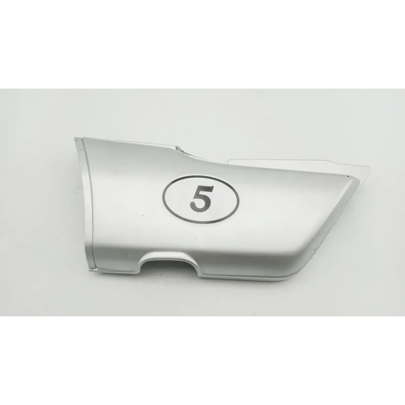 Coque arriere gauche HONDA CB 650 1979 - 1985