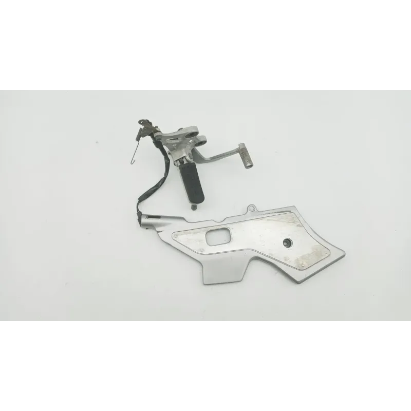 Platine avant droite HONDA CBR 1000 F 1989 - 1992