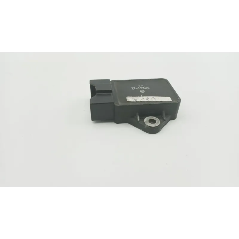 Regulateur charge batterie HONDA CBR 1000 F 1989 - 1992