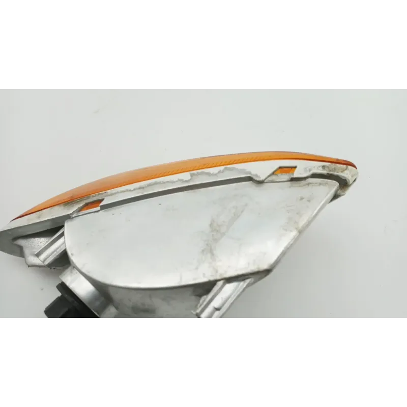 Clignotant avant gauche SUZUKI UH 125 BURGMAN 2002 - 2006