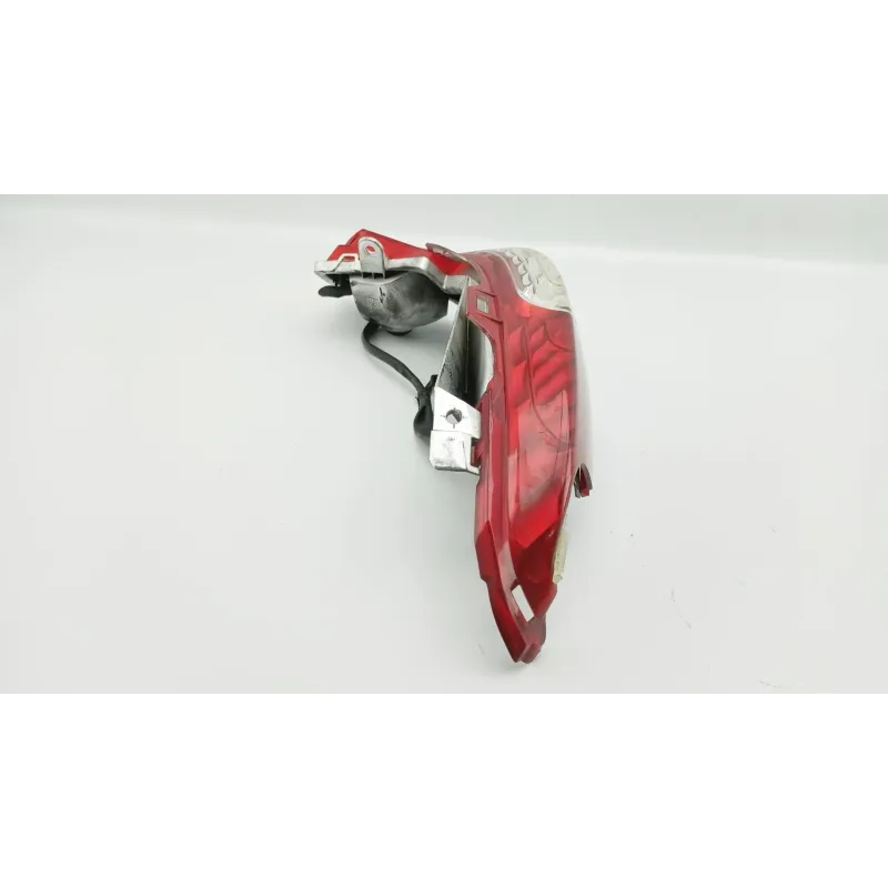 Feu arriere droit HONDA FES 125 S WING ABS 2007 - 2014