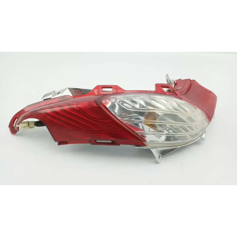Feu arriere droit HONDA FES 125 S WING ABS 2007 - 2014