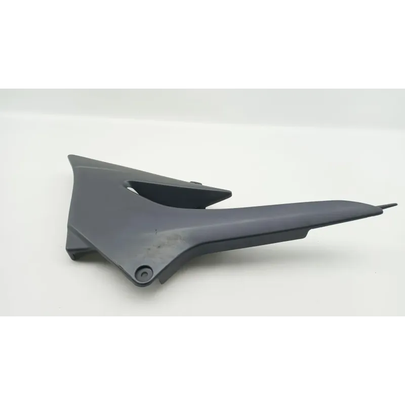 Demi flanc selle gauche KAWASAKI ZR7 750 1999 - 2004