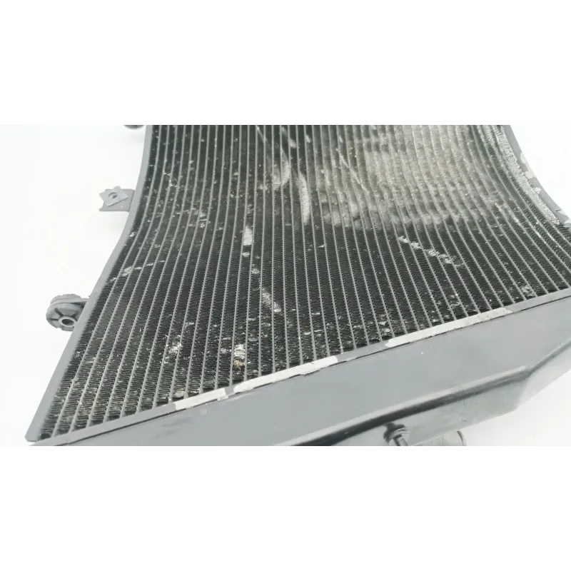 Radiateur eau SUZUKI GSXR 1000 2009 - 2011