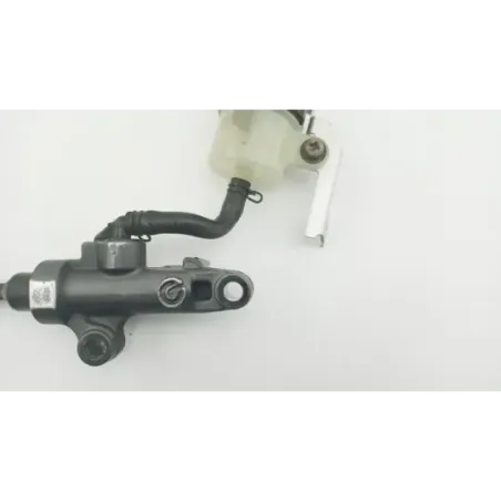 Maitre cylindre frein arriere YAMAHA YZF 1000 R1 2004 - 2006