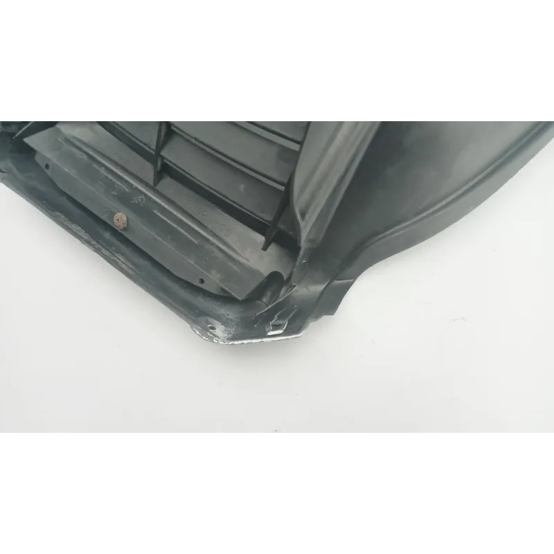 Grille de radiateur YAMAHA YP 400 MAJESTY 2009 - 2011