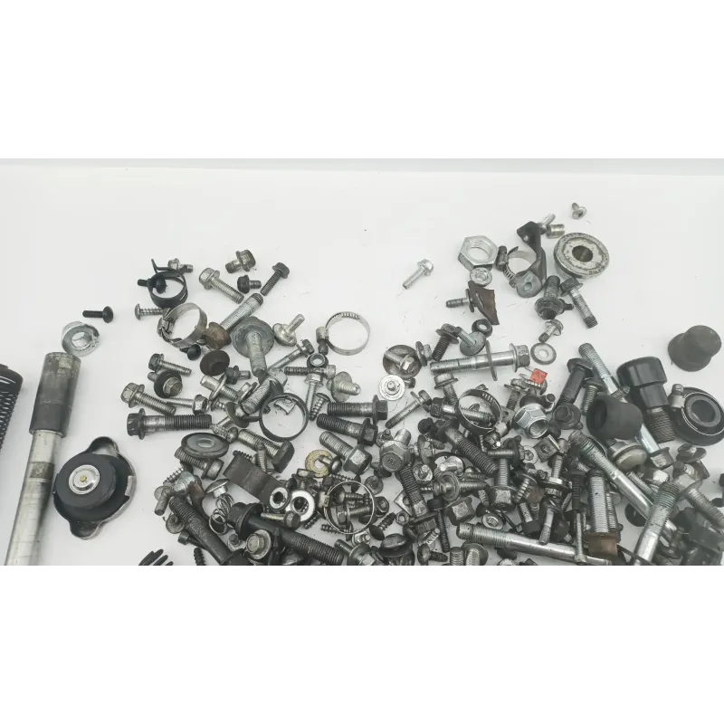 Kit visserie YAMAHA YP 400 MAJESTY 2009 - 2011